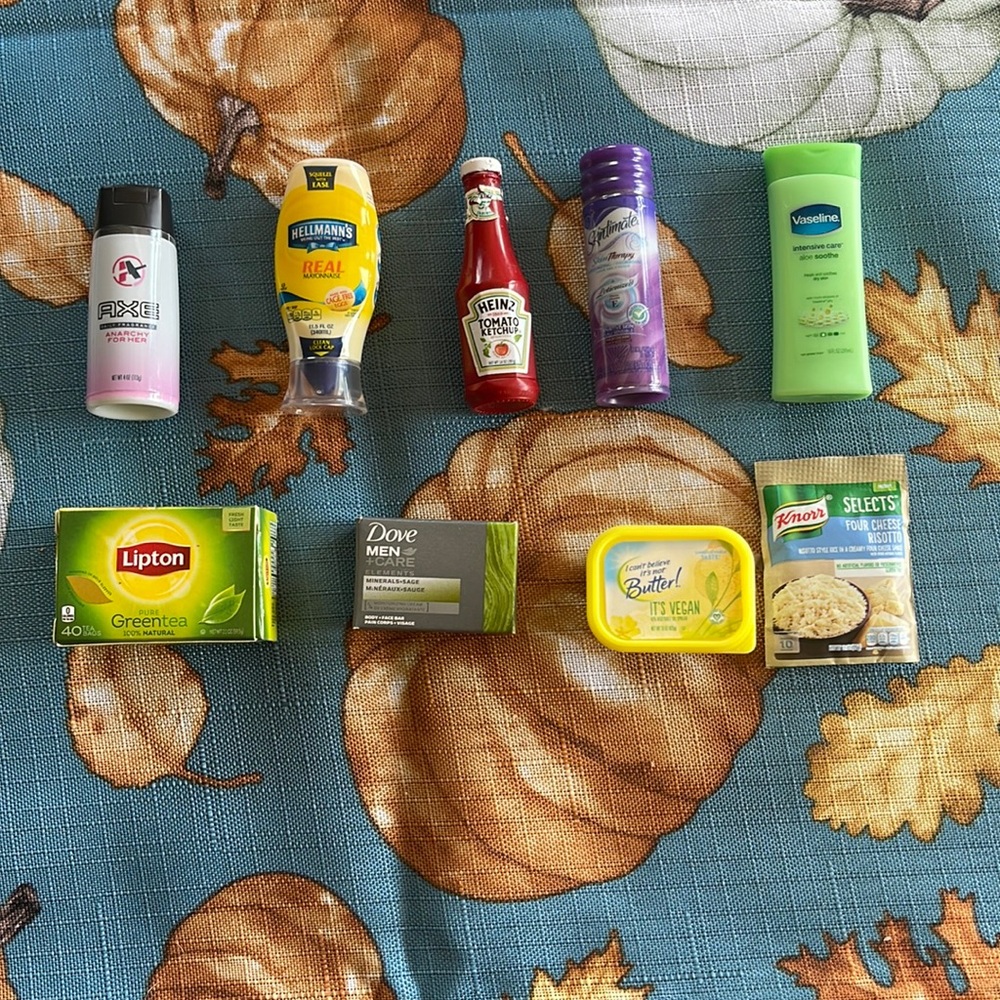 Mini brands